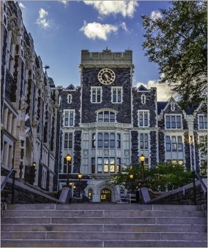 To build a stronger middle class, boost paid internships for CUNY students